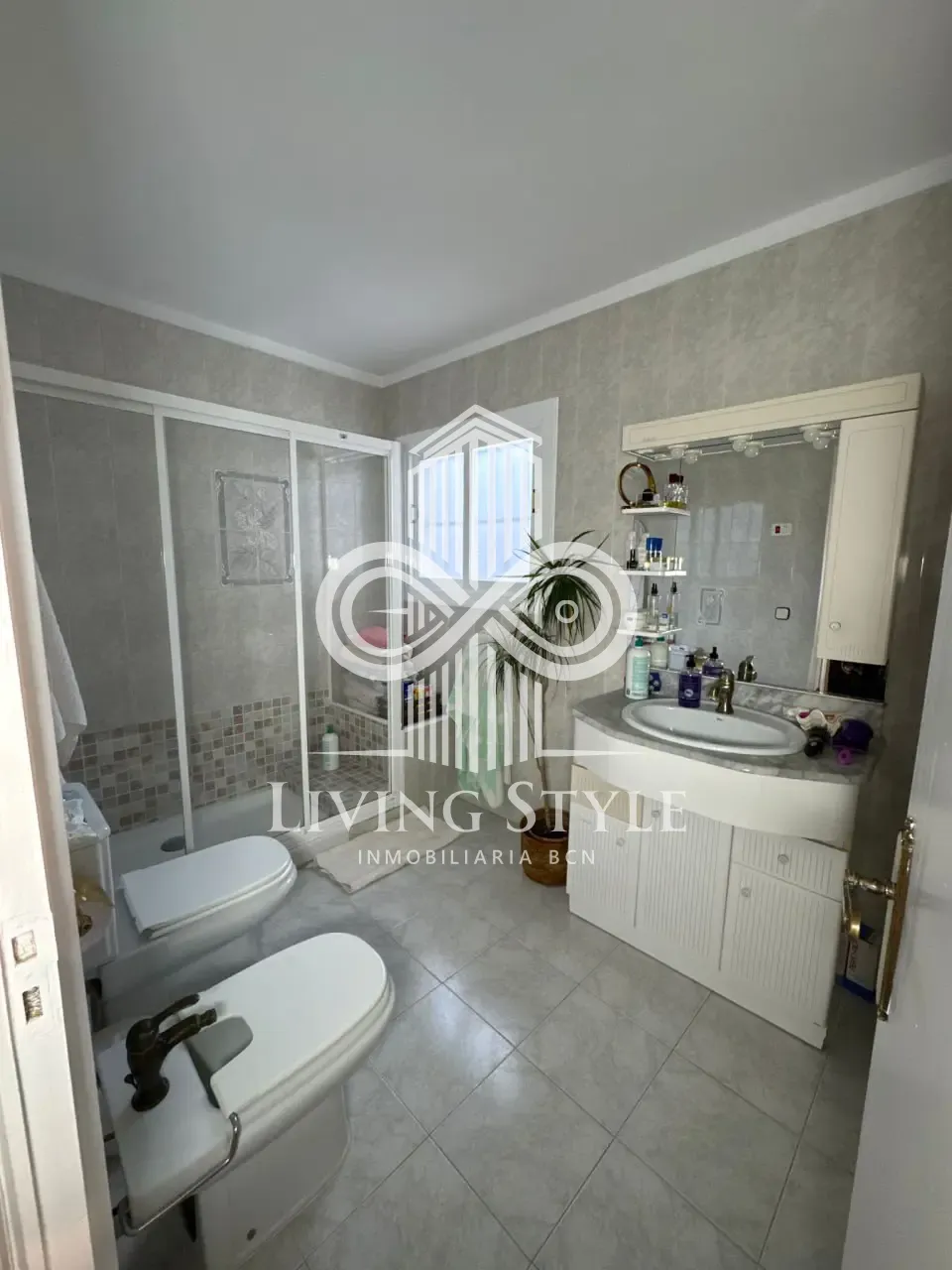 IMAGE-2025-08-11-14_44_40